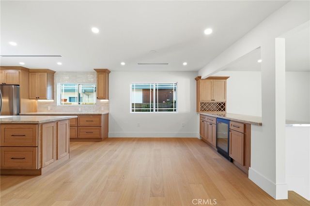 18912 Halsted Street, Northridge, CA 91324