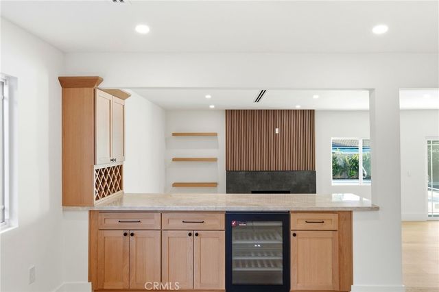18912 Halsted Street, Northridge, CA 91324