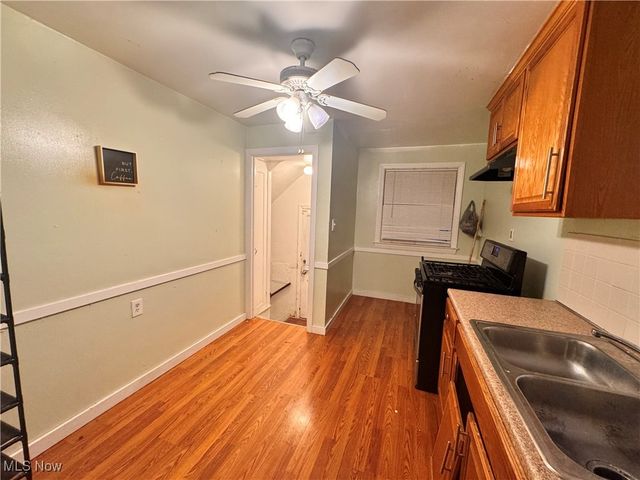 20612 Hillgrove Avenue, Maple Heights, OH 44137