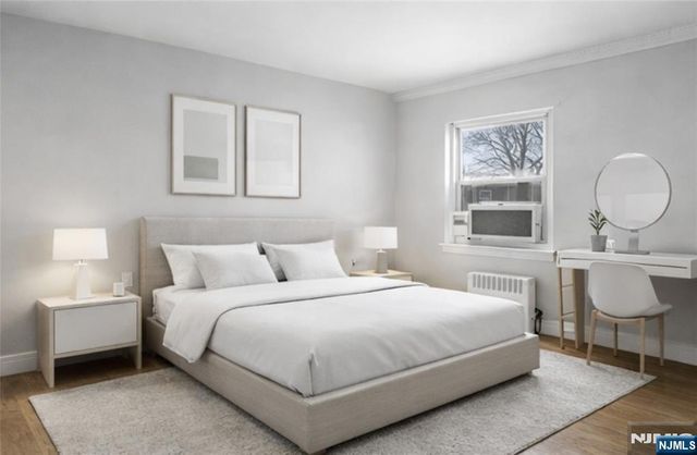 418 Esplanade 6, Hackensack, NJ 07601