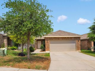 2826 High Castle, San Antonio, TX 78245