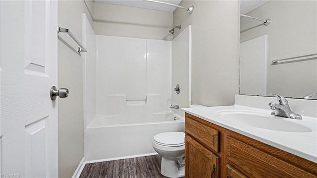 2 Leaf Ridge Court, Thomasville, NC 27360