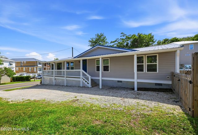 1510 Kings Landing Road, Hampstead, NC 28443
