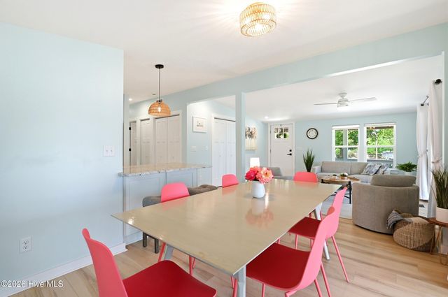 1510 Kings Landing Road, Hampstead, NC 28443