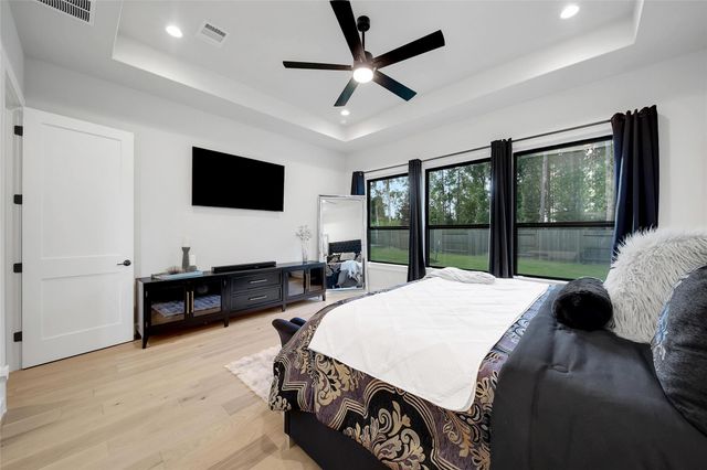 16011 Bonjour Boulevard, Conroe, TX 77302