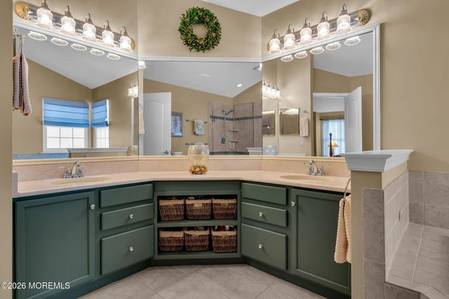 1267 Black Birch Court, Toms River, NJ 08753