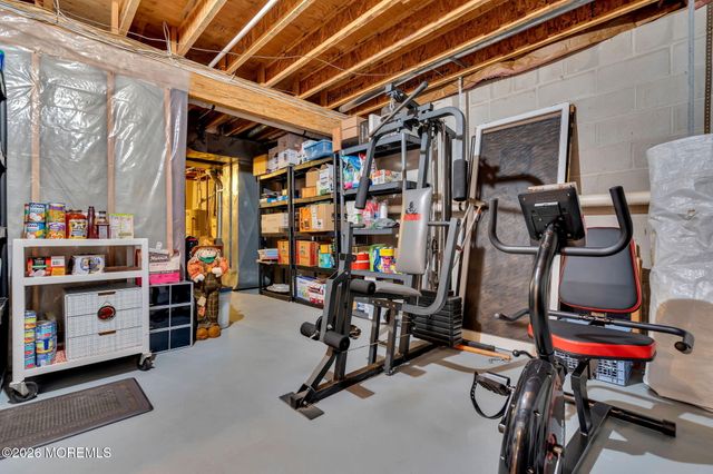 1267 Black Birch Court, Toms River, NJ 08753