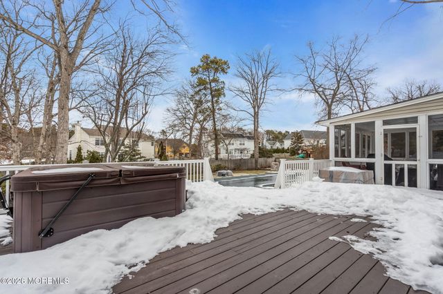 1267 Black Birch Court, Toms River, NJ 08753