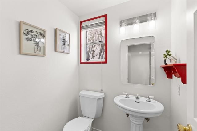 1158 Brioso Court, Vista, CA 92081