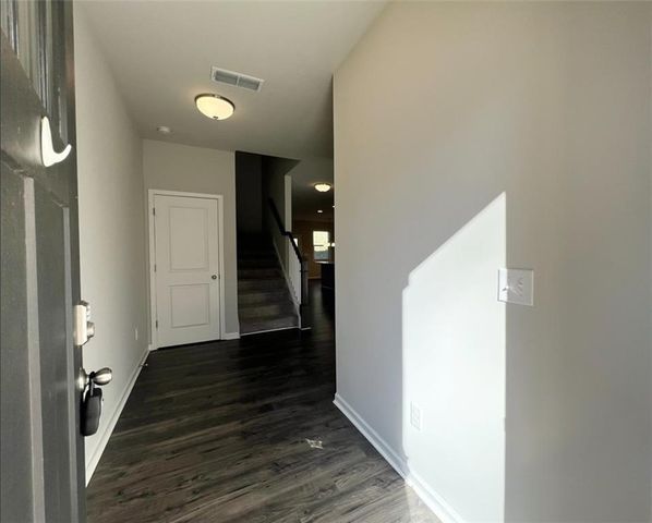 1865 Parkades SW Path, Marietta, GA 30008