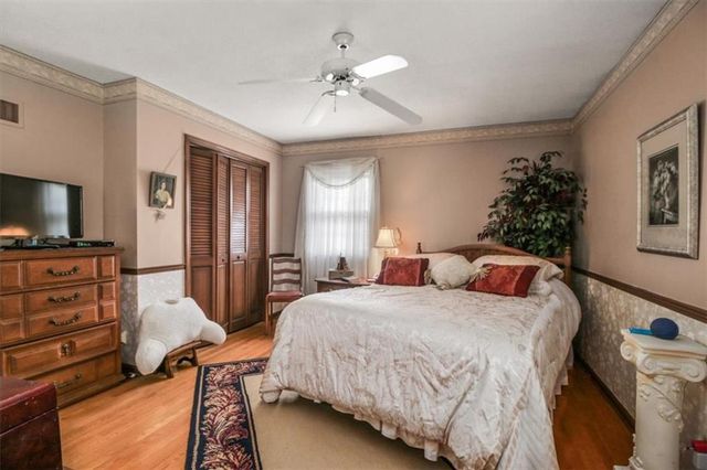 3908 Woodbury Street, Independence, MO 64055