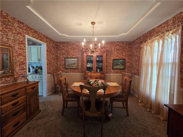 3908 Woodbury Street, Independence, MO 64055