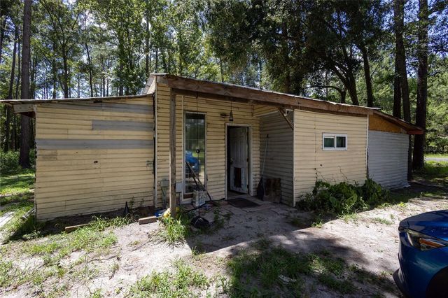 18864 N HIGHWAY 329, Micanopy, FL 32667