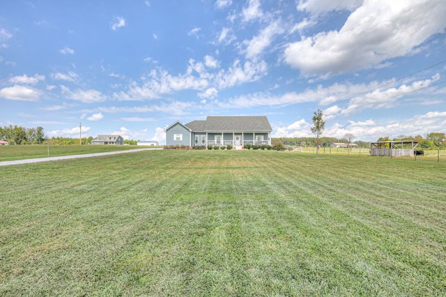 2149 Pocahontas Rd, Morrison, TN 37357