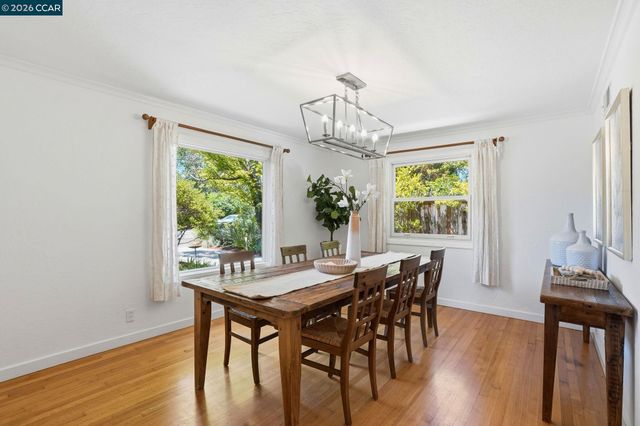 2024 Walnut Blvd, Walnut Creek, CA 94597