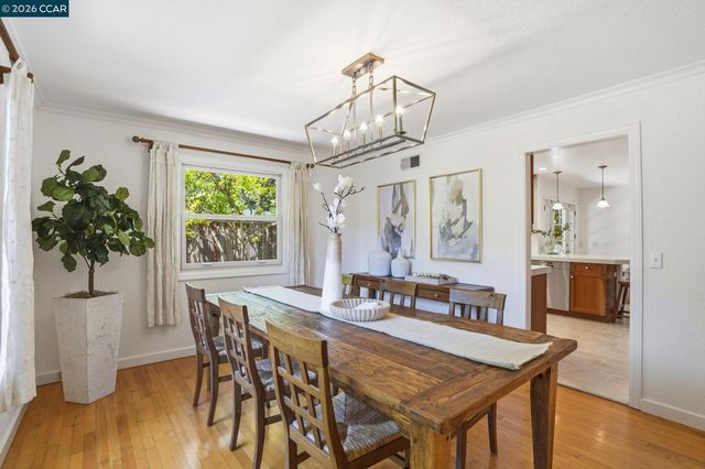 2024 Walnut Blvd, Walnut Creek, CA 94597