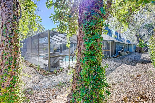 4202 DEEPWATER LANE, Tampa, FL 33615