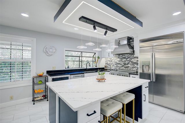 4202 DEEPWATER LANE, Tampa, FL 33615