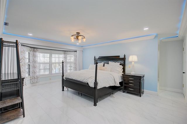 4202 DEEPWATER LANE, Tampa, FL 33615