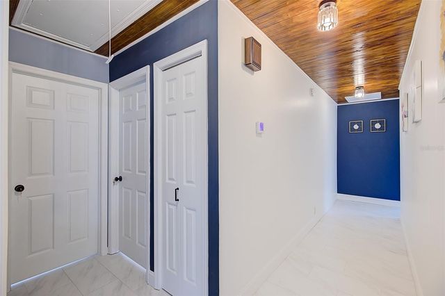 4202 DEEPWATER LANE, Tampa, FL 33615