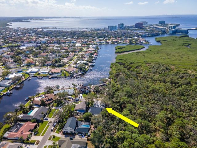 4202 DEEPWATER LANE, Tampa, FL 33615