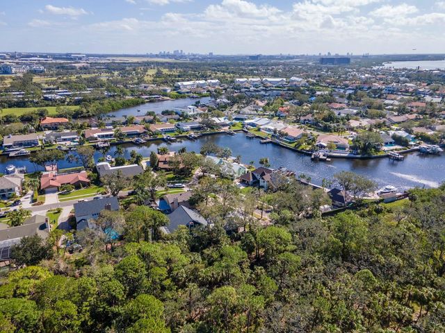 4202 DEEPWATER LANE, Tampa, FL 33615