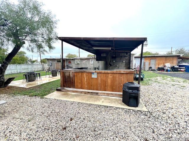 236 Guthrie, San Antonio, TX 78237