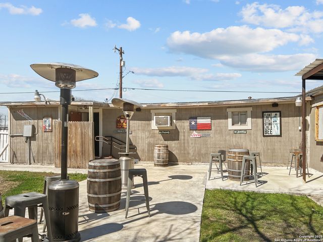 236 Guthrie, San Antonio, TX 78237
