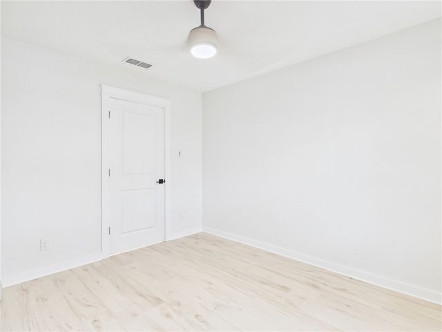 2514 Briarwood Circle, Bryan, TX 77802