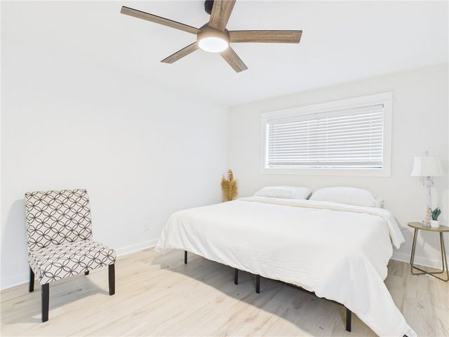 2514 Briarwood Circle, Bryan, TX 77802