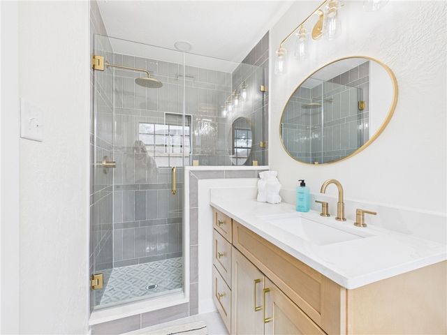 2514 Briarwood Circle, Bryan, TX 77802