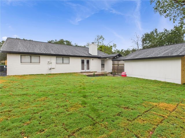2514 Briarwood Circle, Bryan, TX 77802