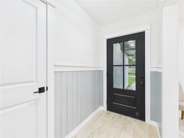 2514 Briarwood Circle, Bryan, TX 77802