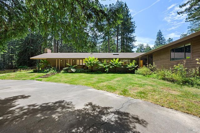 1650 Jonive Rd, Sebastopol, CA 95472