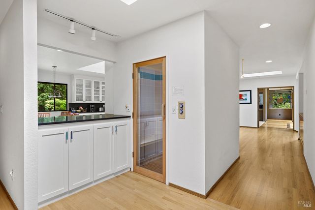 1650 Jonive Rd, Sebastopol, CA 95472