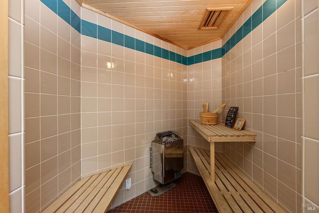 1650 Jonive Rd, Sebastopol, CA 95472