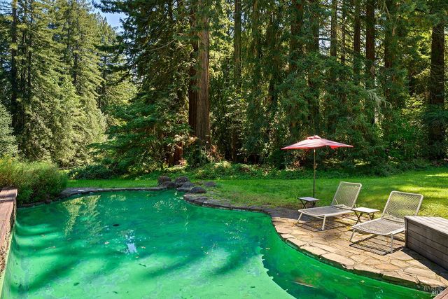 1650 Jonive Rd, Sebastopol, CA 95472