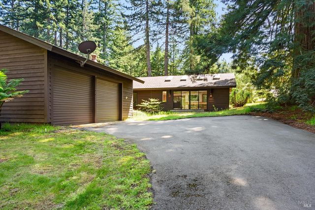 1650 Jonive Rd, Sebastopol, CA 95472