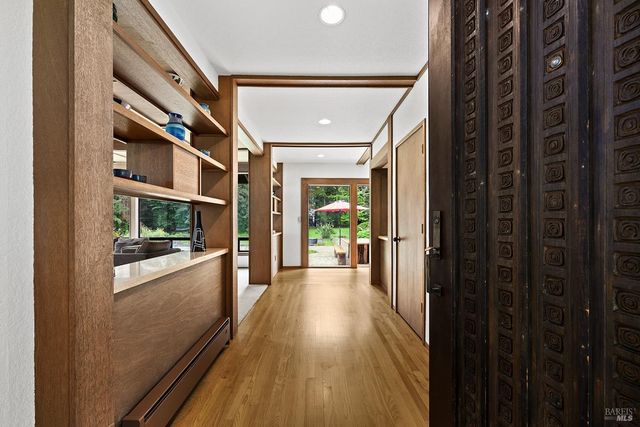 1650 Jonive Rd, Sebastopol, CA 95472