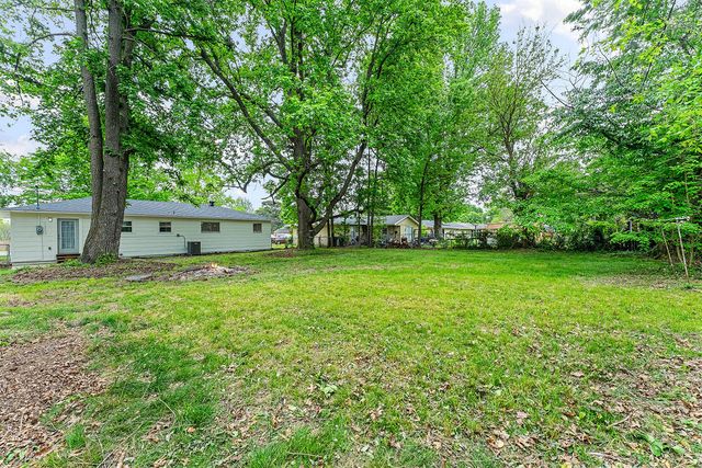 1138 N West End Street, Springdale, AR 72764