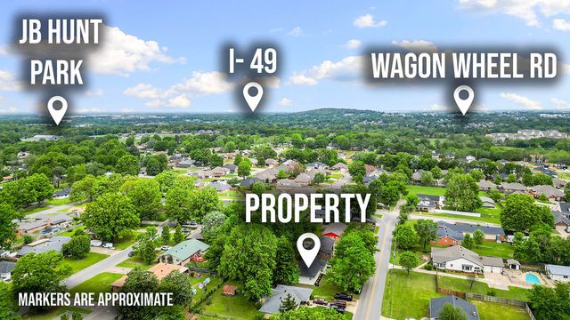 1138 N West End Street, Springdale, AR 72764