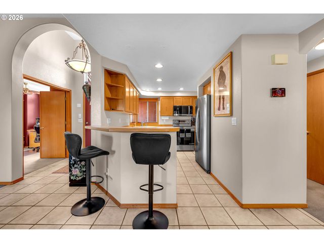 14010 Ne 53RD St, Vancouver, WA 98682