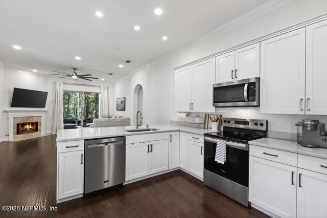 12760 AVALON COVE Drive S, Jacksonville, FL 32224