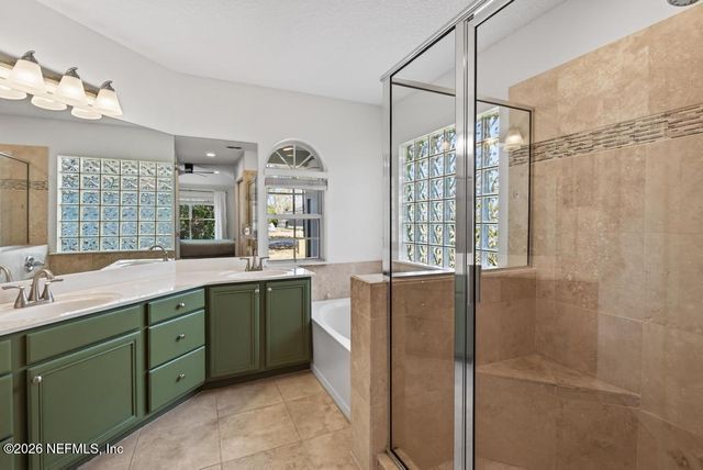 12760 AVALON COVE Drive S, Jacksonville, FL 32224