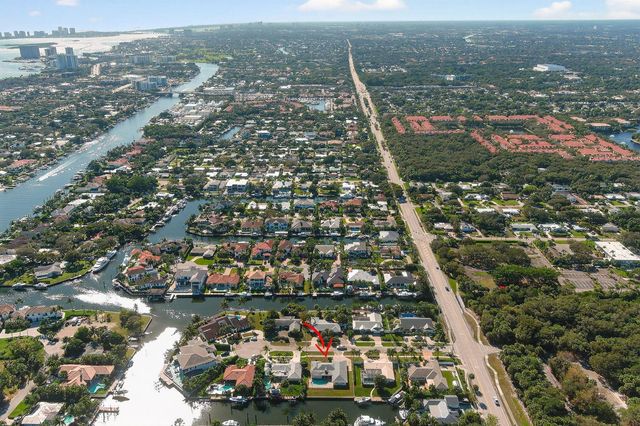 2185 Carib Circle, Palm Beach Gardens, FL 33410