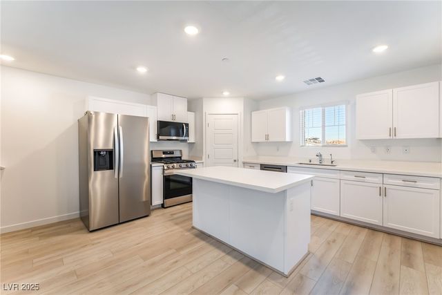 943 Watford Place, Henderson, NV 89011