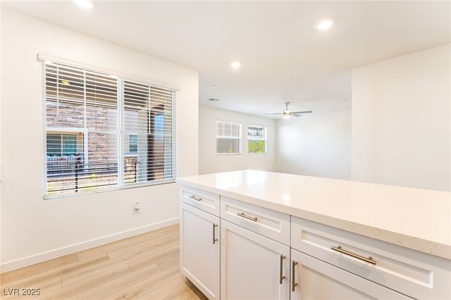 943 Watford Place, Henderson, NV 89011