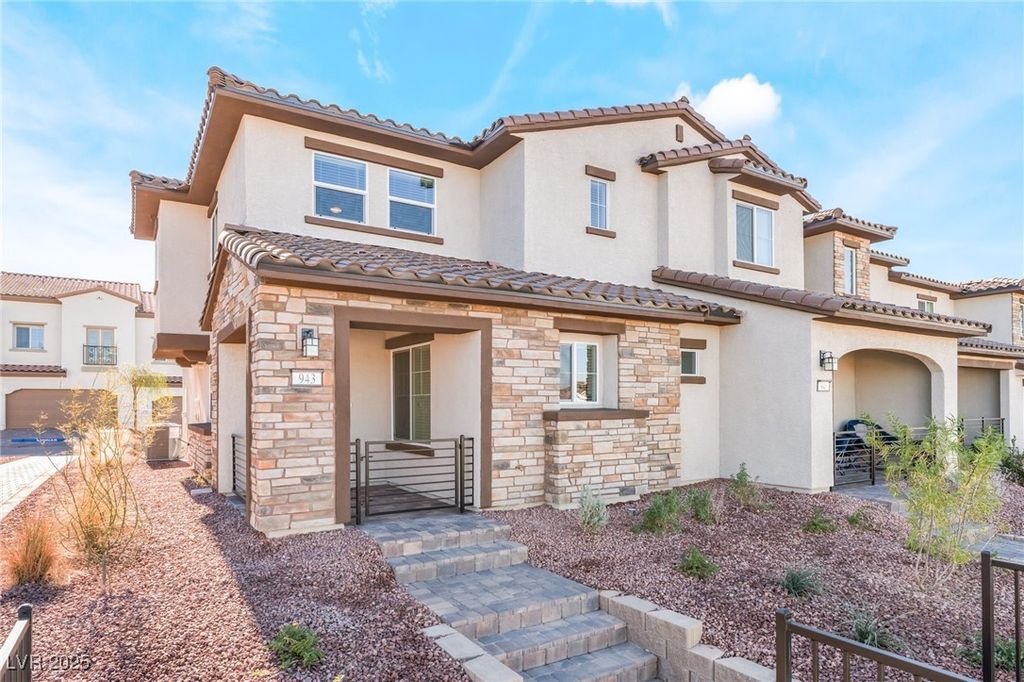 943 Watford Place, Henderson, NV 89011