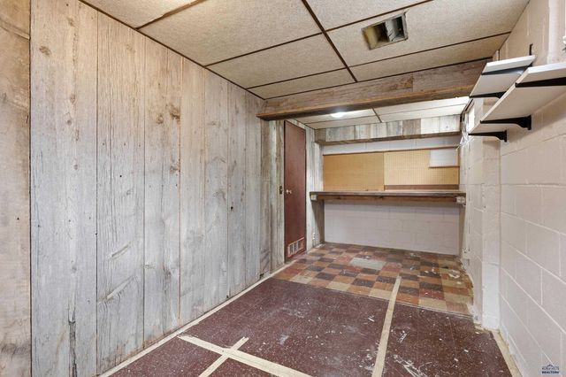 1905 RED DALE DR, Rapid City, SD 57702