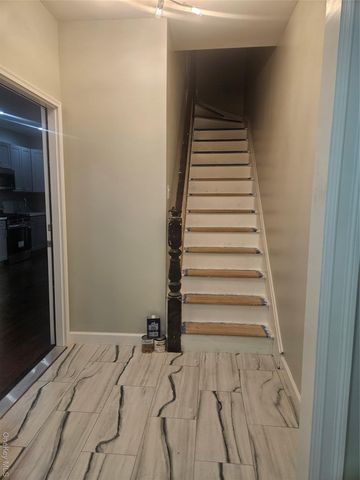 9419 116th Street, Richmond Hill, NY 11419